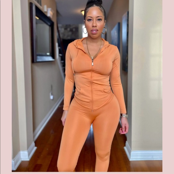 Out and about track suits with tags One Size fits most. Several colors available - Picture 2 of 7